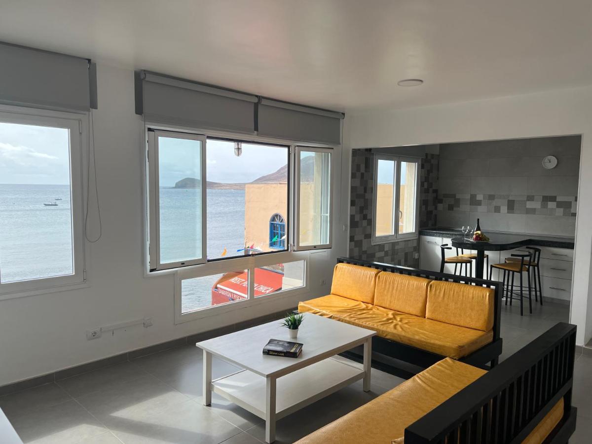 Edificio Playa Chica Apartment El Medano  Luaran gambar
